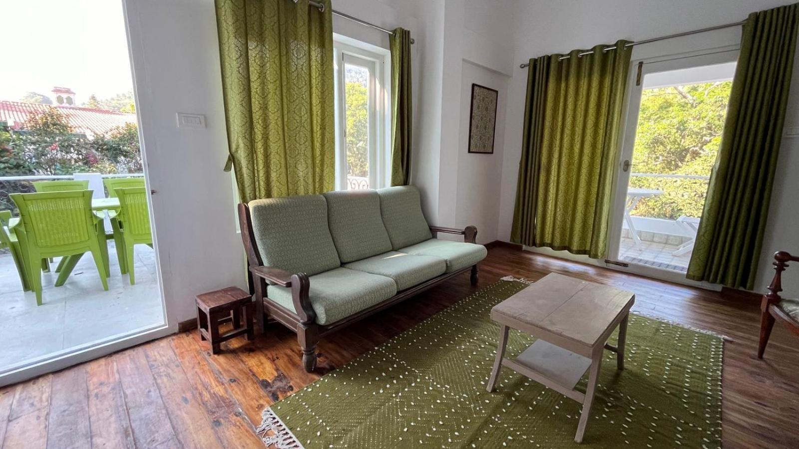 Fairytale Cottage Кунур Екстер'єр фото